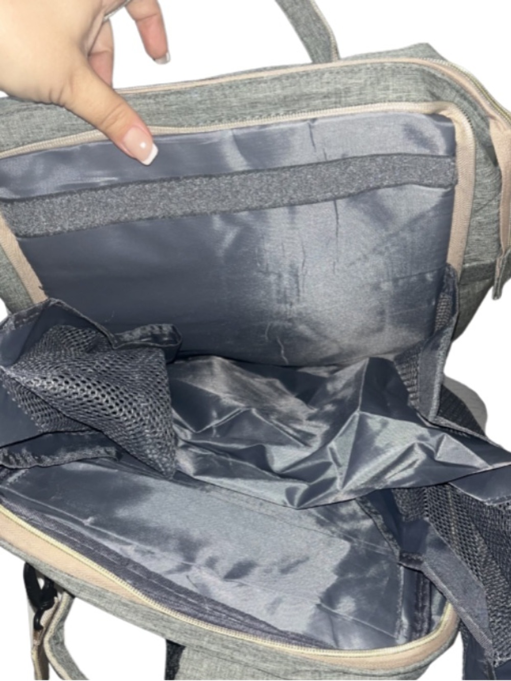3-in-1 Multifunctional Diaper
Backpack w/Foldable
Changing Station Heather Grey - Picture 3 of 7